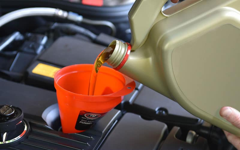 The Benefits of Drive-Thru Oil Change Services