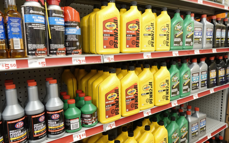 Understanding Different Types of Motor Oil